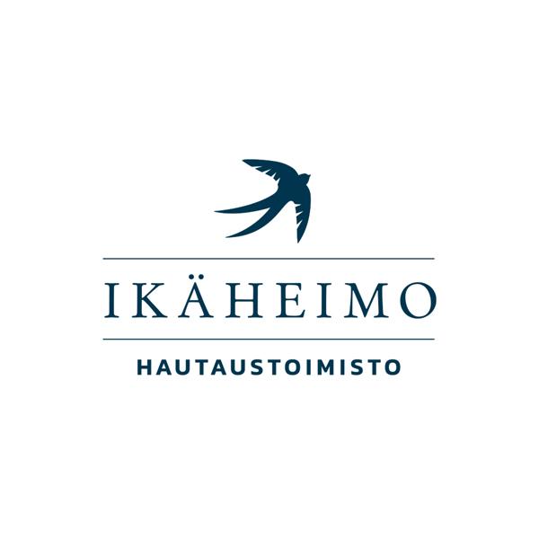 Luma Creativen suunnittelema Hautaustoimisto Ikäheimon logo valkoisella taustalla, jossa on tummansininen pääskyssymboli, arvokas typografia ja kaksi ohutta vaakaviivaa nimen ympärillä.